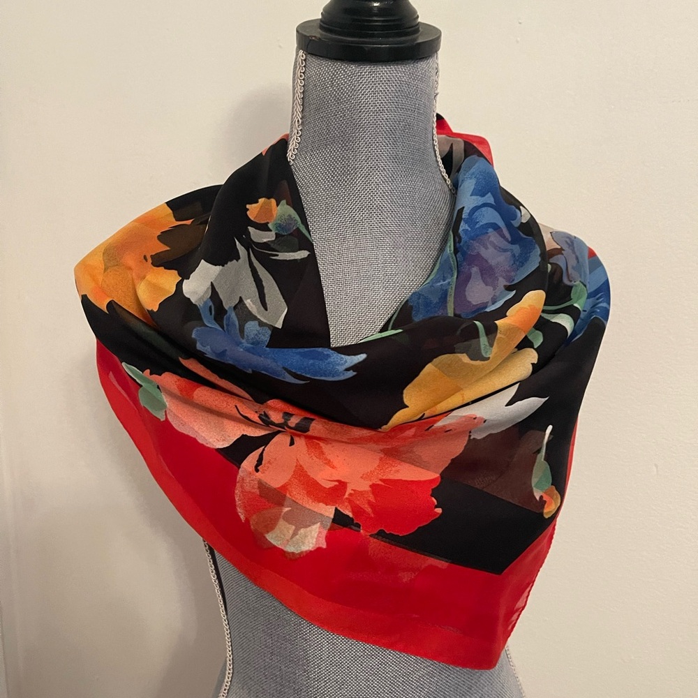 Floral Multicolor Scarf